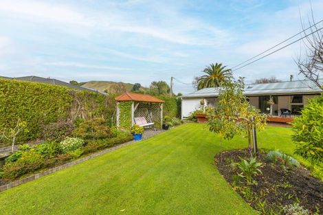 Photo of property in 75 Elizabeth Street, Waikanae, 5036