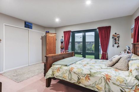 Photo of property in 4 Gibbs Drive, Woodend, 7610