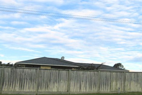 Photo of property in 32 Moana Street, Otaki Beach, Otaki, 5512