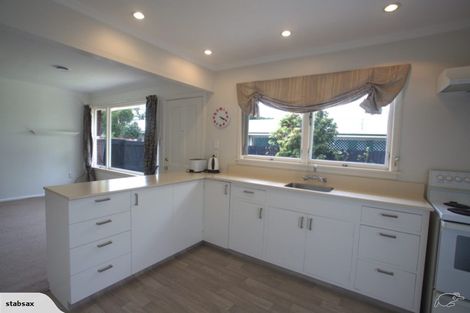 Photo of property in 4/7a Curletts Road, Sockburn, Christchurch, 8042