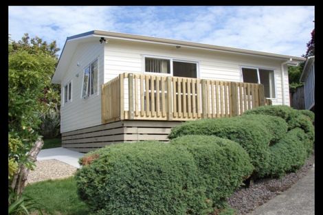 Photo of property in 3a Gretel Place, Hillcrest, Auckland, 0627