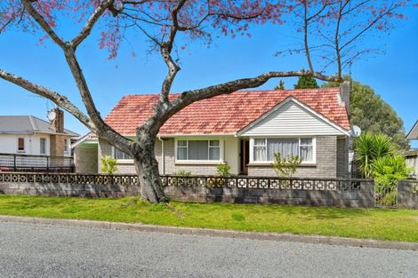 Photo of property in 14 Slade Street, Greerton, Tauranga, 3112