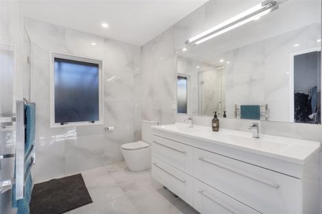 Photo of property in 39 Kensington Terrace, Gulf Harbour, Whangaparaoa, 0930