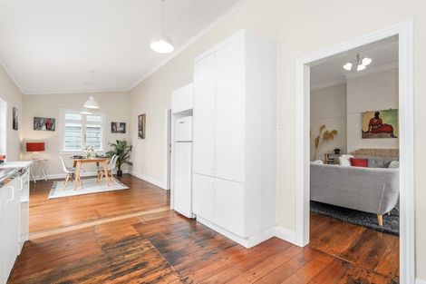 Photo of property in 256 Adelaide Road, Newtown, Wellington, 6021