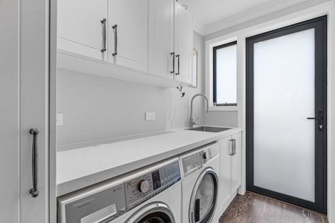 Photo of property in 2/183 Edgecumbe Road, Tauranga South, Tauranga, 3112