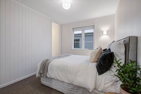 Photo of property in 3 Moffat Road, Red Beach, 0932