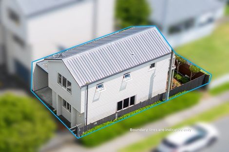 Photo of property in 1/51 Henderson Valley Road, Henderson, Auckland, 0612