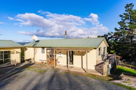 Photo of property in 393 Brooks Road, Waipu, 0582