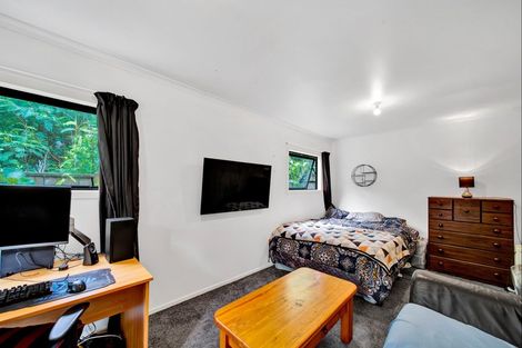 Photo of property in 7 Waterloo Place, Westown, New Plymouth, 4310