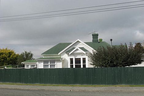 Photo of property in 28 Parsonage Road, Waimate, 7924