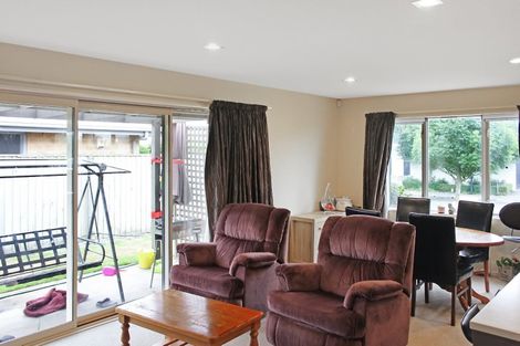 Photo of property in 6 Albert Sheppard Close, Yaldhurst, Christchurch, 8042