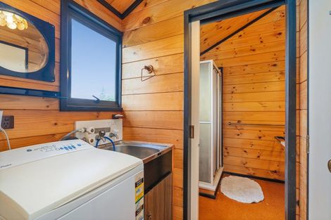 Photo of property in 85 Oyster Drive, Cooks Beach, Whitianga, 3591