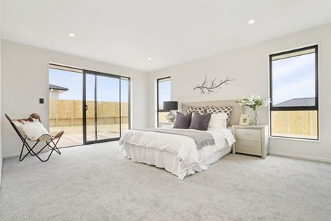 Photo of property in 4 Paiaka Place, Rototuna North, Hamilton, 3210