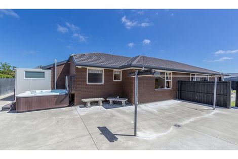 Photo of property in 15a Cleland Street, Belfast, Christchurch, 8051