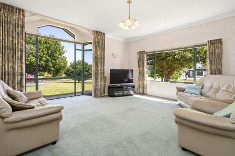 Photo of property in 1 Damio Place, Cambridge, 3434