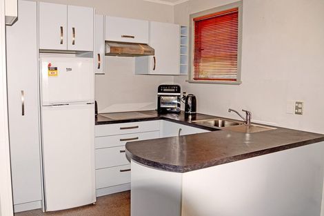 Photo of property in 7/219 Onewa Road, Birkenhead, Auckland, 0626