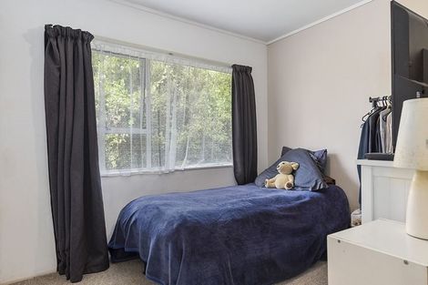 Photo of property in 2/10 Roseburn Place, Pakuranga, Auckland, 2010