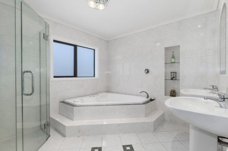 Photo of property in 43 Montrose Crescent, Huntington, Hamilton, 3210