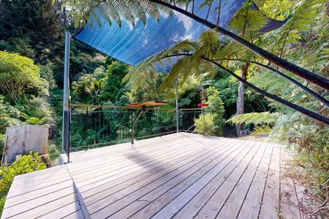 Photo of property in 122 Thames Coast Sh25 Road, Whakatete Bay, Thames, 3575