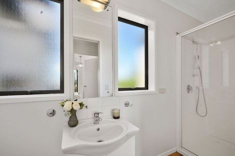 Photo of property in 63 Jean Mackay Place, Dairy Flat, Albany, 0794