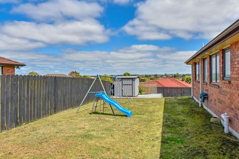 Photo of property in 5 Keri Vista Rise, Papakura, 2110