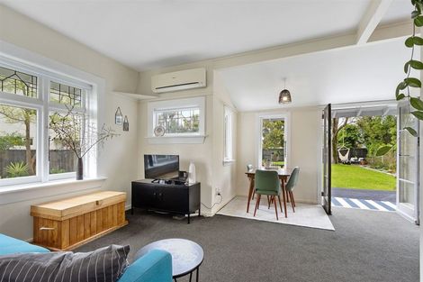 Photo of property in 15 Clarendon Terrace, Woolston, Christchurch, 8023