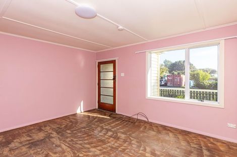 Photo of property in 3 Main Rd Ngakawau, Ngakawau, 7824