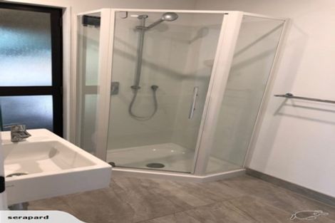 Photo of property in 33 Park Hill Road, Birkenhead, Auckland, 0626