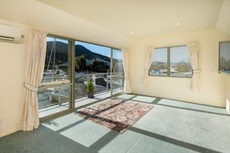 Photo of property in 2a Marina Drive, Waikawa, Picton, 7220