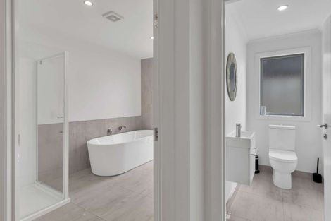 Photo of property in 27 Silicon Way, Fitzherbert, Palmerston North, 4410