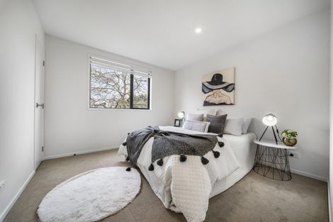 Photo of property in 40 Clay Works Lane, New Lynn, 0600