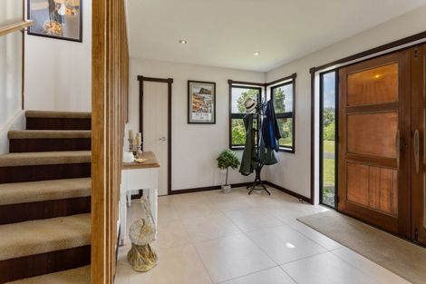 Photo of property in 10 Hei Esplanade, Whitianga, 3510