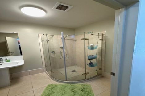 Photo of property in 3/124 Stancombe Road, Flat Bush, Auckland, 2016