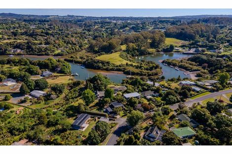 Photo of property in 45 Kemp Road, Kerikeri, 0230