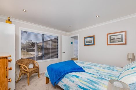 Photo of property in 17 Papaka Road, Ngunguru, Whangarei, 0173