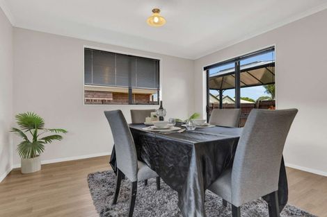 Photo of property in 38 Diomede Glade, Flagstaff, Hamilton, 3210