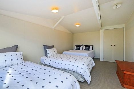 Photo of property in 20 Gillies Crescent, Waimarama, Havelock North, 4294