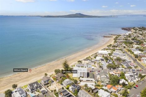 Photo of property in 5a Craig Road, Milford, Auckland, 0620