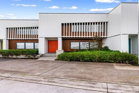 Photo of property in 9 Hudson Bay Road, Hobsonville, Auckland, 0616