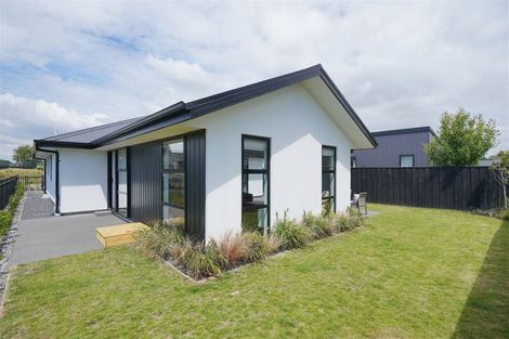 Photo of property in 84 Glenturret Drive, Casebrook, Christchurch, 8051