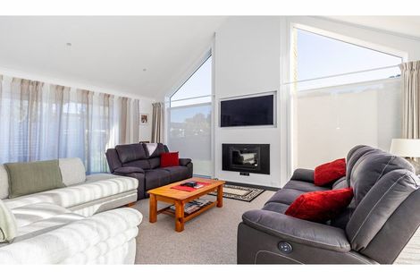 Photo of property in 4a Templer Street, Geraldine, 7930