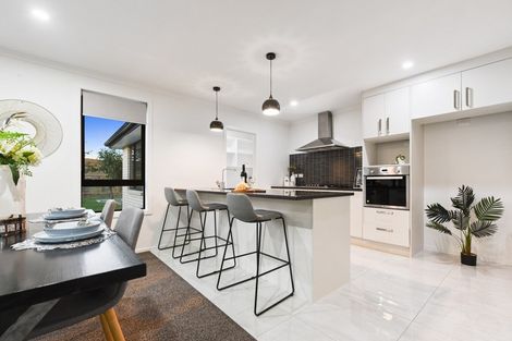 Photo of property in 39 Cabourne Drive, Glenview, Hamilton, 3206