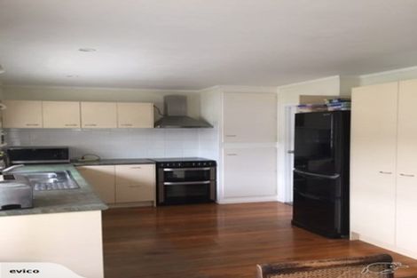Photo of property in 355 Pakuranga Road, Pakuranga Heights, Auckland, 2010