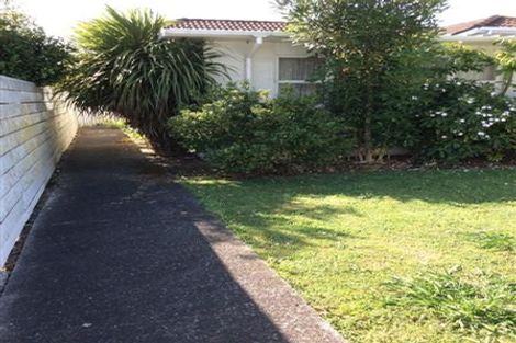 Photo of property in 13 Mahoe Street, Eastbourne, Lower Hutt, 5013