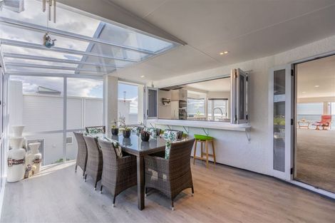 Photo of property in 134 North Shore Road, Eskdale, Napier, 4182