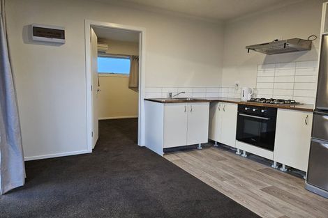 Photo of property in 12 Hokio Beach Road, Levin, 5510