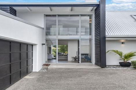 Photo of property in 122 Brownhill Road, Whitford, Manurewa, 2576