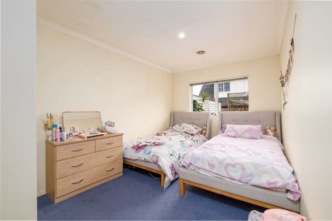 Photo of property in 15 Lenore Road, Favona, Auckland, 2024