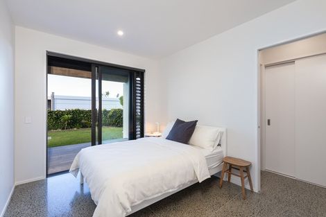 Photo of property in 27 Taumata Road, Omaha, 0986