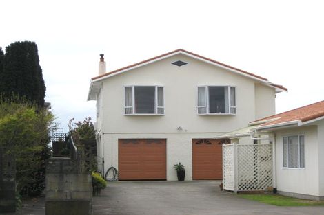 Photo of property in 4 Roy Terrace, Moturoa, New Plymouth, 4310